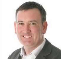 Ian Lynch